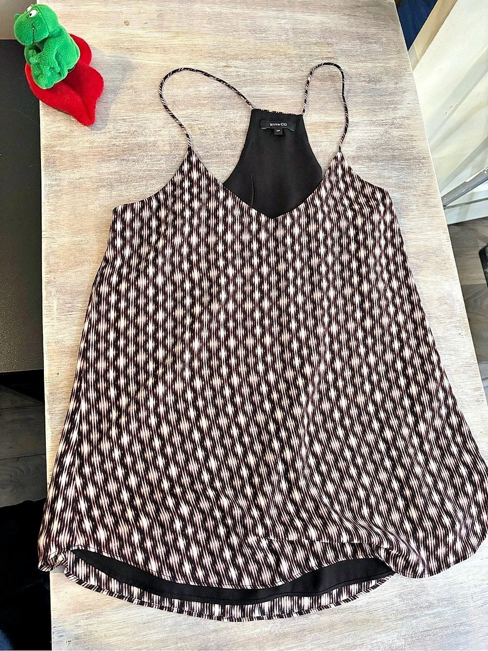 RD Style Geometric Camisole in Black & White